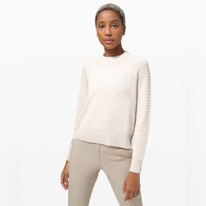 Lululemon Light Ivory Texture Play Crew Sweater Size Large $138